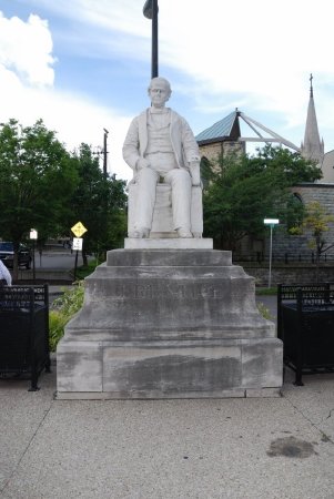 Statue, Outdoor                         